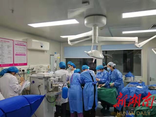 湖南日報︱懷化建立綠色通道，37個小寶寶喜降生