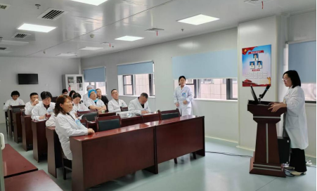 多學(xué)科協(xié)作破難題！懷化市婦幼保健院成功實(shí)施首例胎兒腹腔穿刺腹水減量術(shù) + 羊水減量術(shù)?