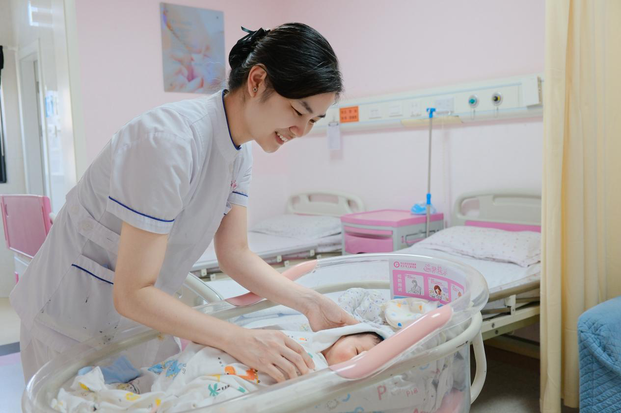 八年求子路終圓夢(mèng) 懷化市婦幼暖心護(hù)航誕新生命